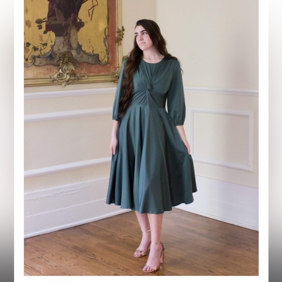 NWT Dainty Jewells Essence of Elegance MIDI length in Rustic - Picture 2 of 5